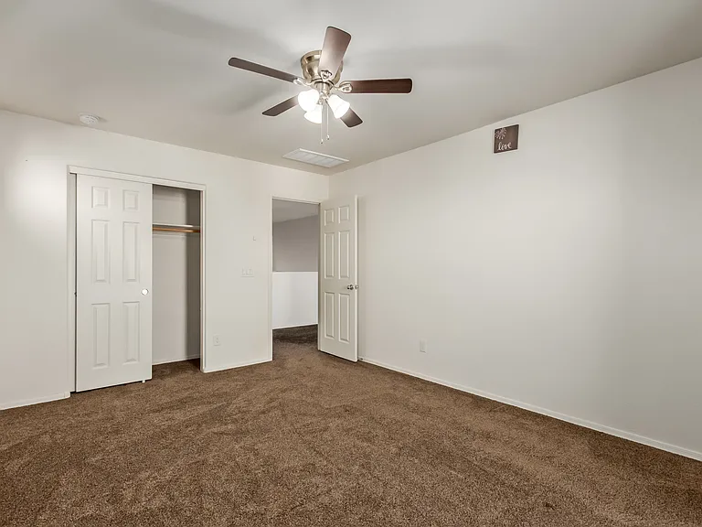 11603 W Calavar Rd — Photo 18