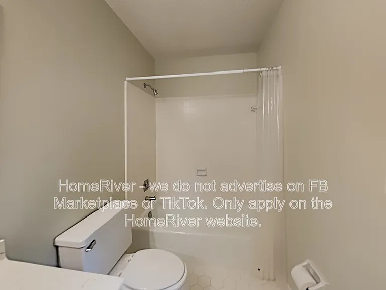 2551 Hunton Ct NE — Photo 14