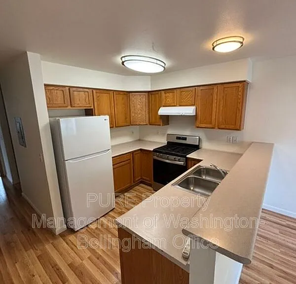 3255 Racine St #202 — Photo 5