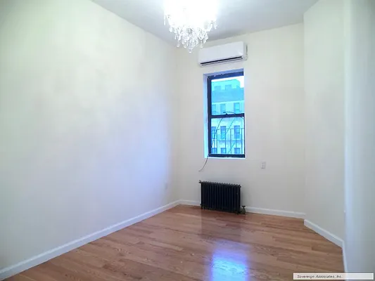 Rented by Sovereign Associates | media 11