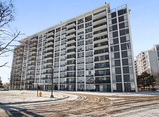 8801 W Golf Rd APT 6E, Niles, IL 60714