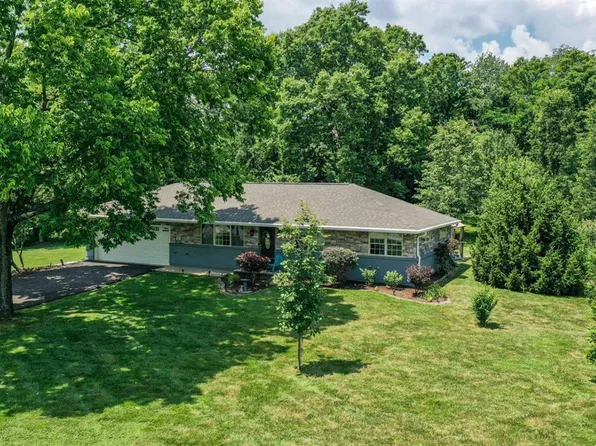 185 McClure Rd, Lebanon, OH 45036