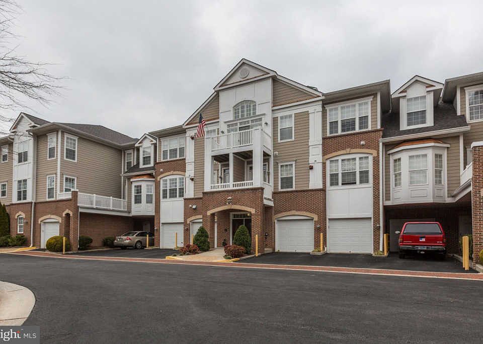 1st image of 7871 Rolling Woods Ct APT 201