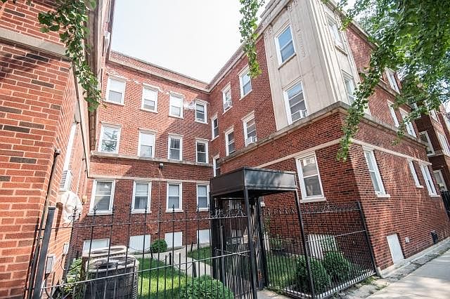 1st image of 1474 W Winnemac Ave #1