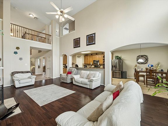 4th image of 7610 Summer Shore Dr