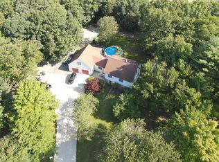 128 School St, Sanford, ME 04073