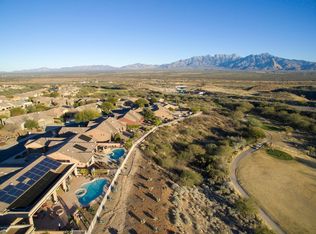 1993 W Cactus Run Dr, Green Valley, AZ 85622