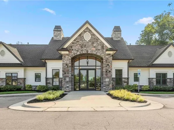 1580 Aberdeen Dr, Mebane, NC 27302