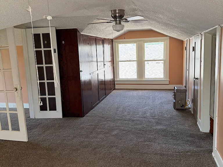1806 Collins Ave — Photo 9
