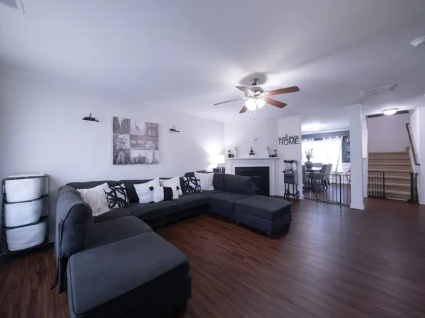 6704 Olivia Way, Whitsett, NC 27377