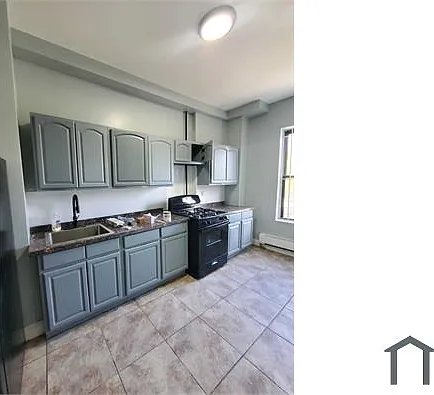 1494 Bryant Ave #3 — Photo 10