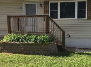 211 Rusty Dr, Fenton, MO 63026