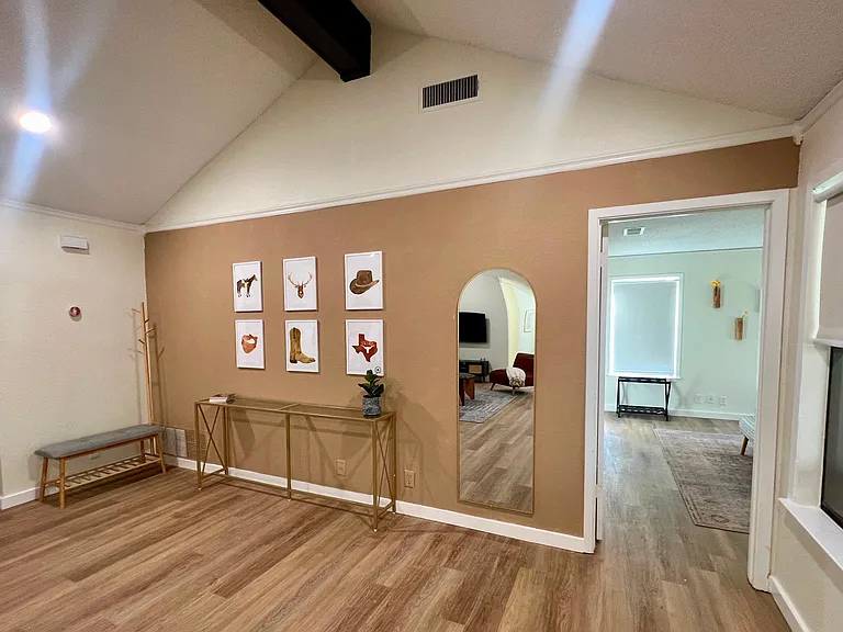 1704 Foxfire Dr — Photo 18