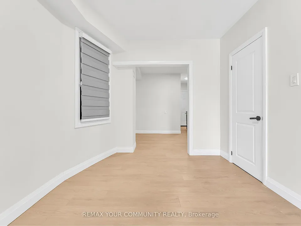 1822 Saint Clair Ave W #UPPER LEVEL