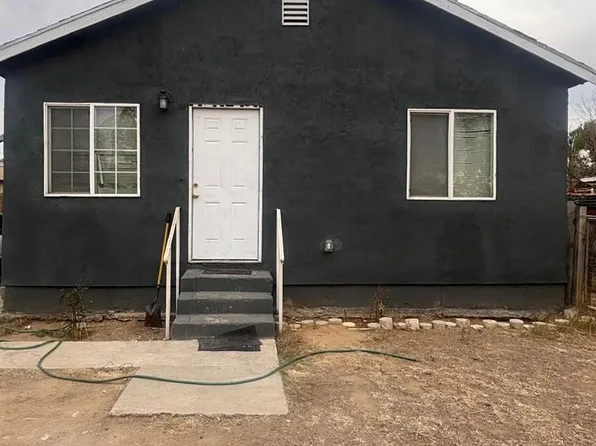 2451 S Backer Ave, Fresno, CA 93725