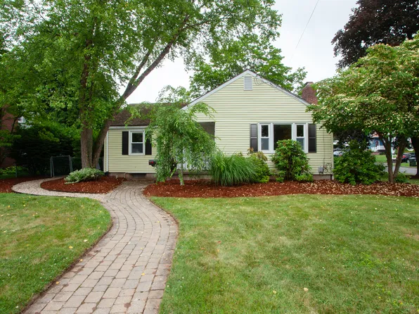 33 Federal Street, West Hartford, CT 06110