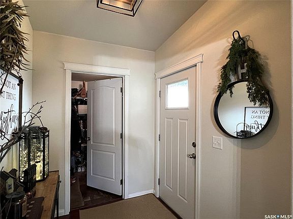 2nd image of 208 2nd AVENUE SE
