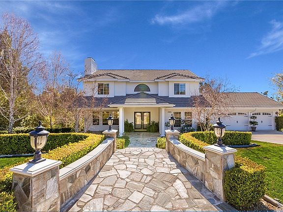 3rd image of 29855 La Corona Ct