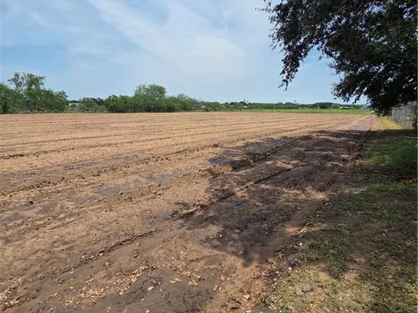 3908 N Gwin Rd, Edinburg, TX 78542