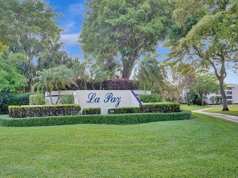 7546 La Paz Blvd #108 — Photo 33