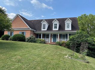 1205 Chickering Way Ln, Knoxville, TN 37923
