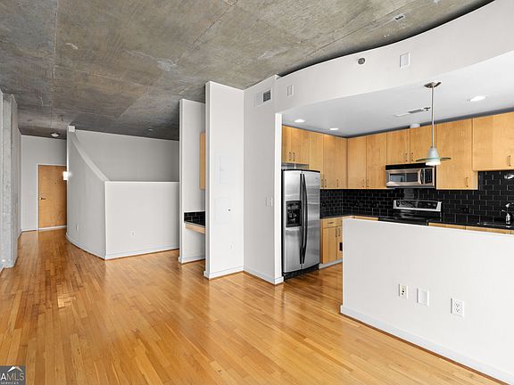 5th image of 361 17th St #1709