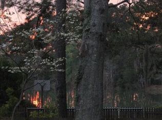 2506 N Sherwood Dr, Valdosta, GA 31602