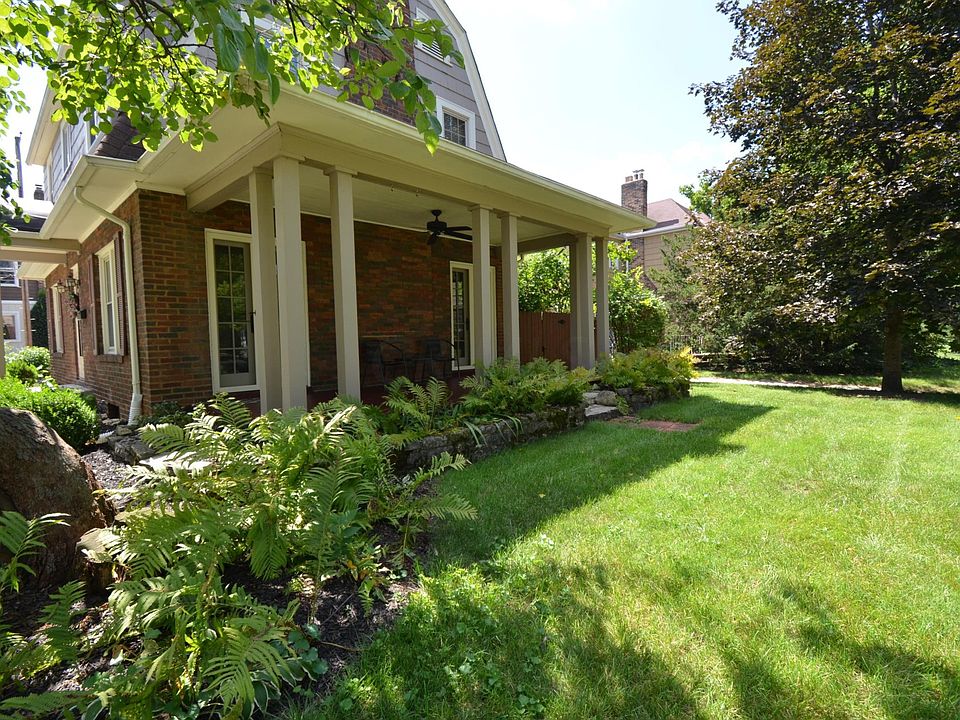 2nd image of 3701 Irving Way N