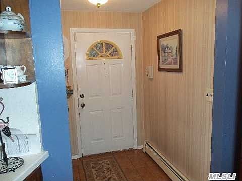 3rd image of 569 Sleepy Hollow Dr