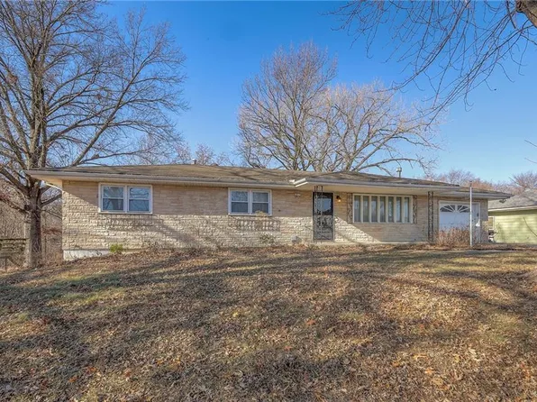 722 S 74th Ter, Kansas City, KS 66111