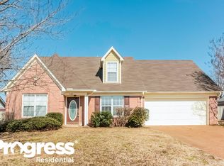 4180 Shadow Oaks Dr, Horn Lake, MS 38637