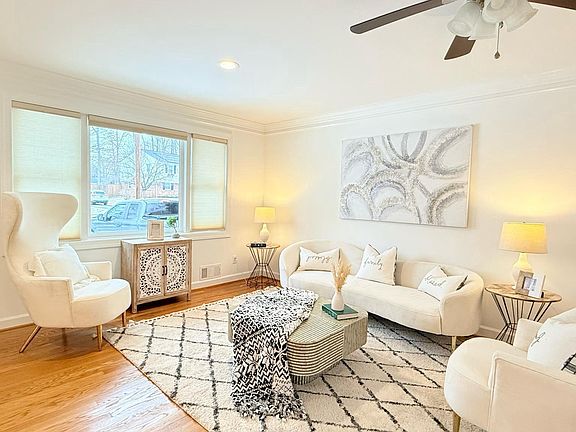 4th image of 14943 Greymont Dr