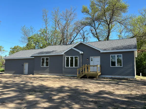 208 Spruce Ave NE, Cass Lake, MN 56633