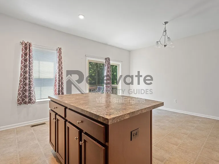 4223 New Hermitage Dr — Photo 15