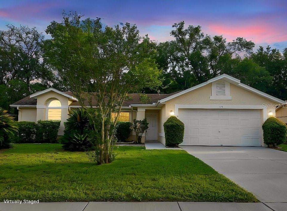 1st image of 339 Inglenook Cir