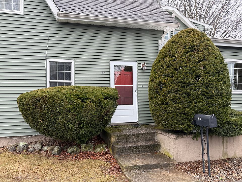 1st image of 38 N Putnam St #38