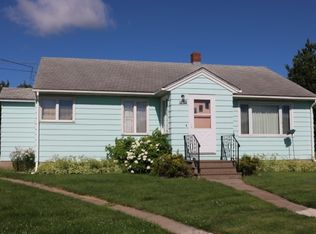 317 N 3rd St W, Aurora, MN 55705