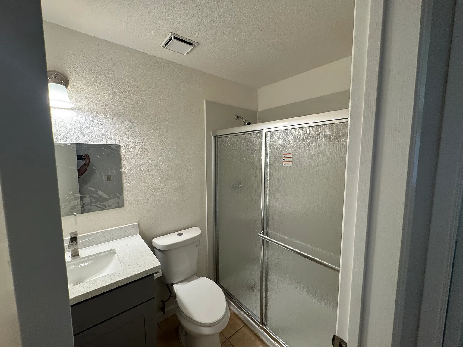 3 bed, 1105 sqft, $2,600 — Photo 4