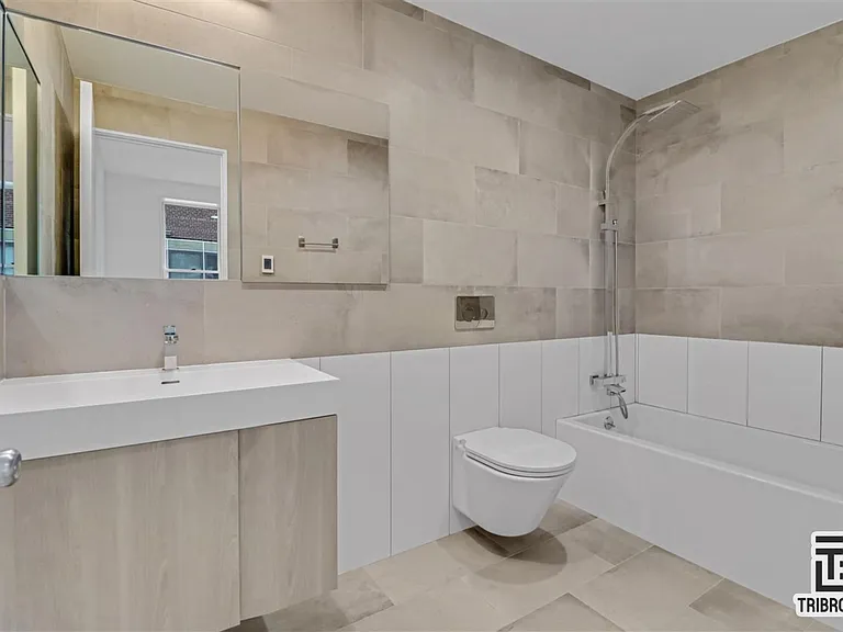 437 E 80th St #10 — Photo 7