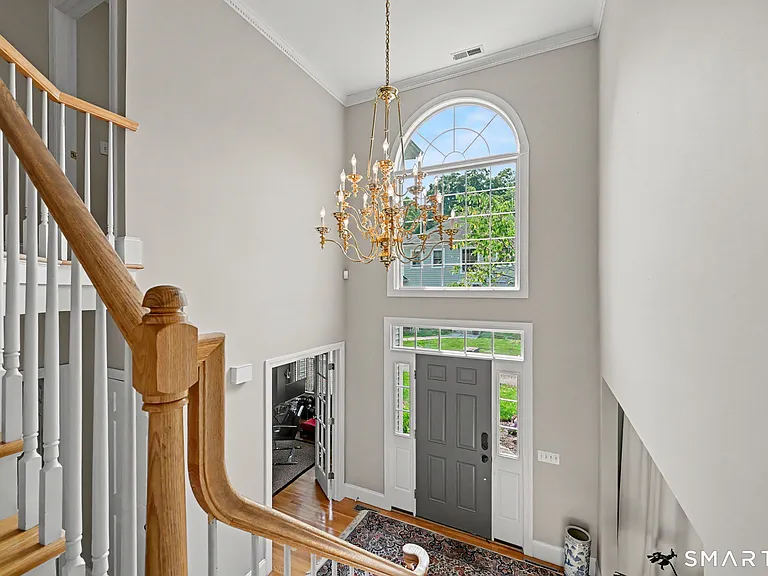 1 Silvermine Rdg — Photo 23