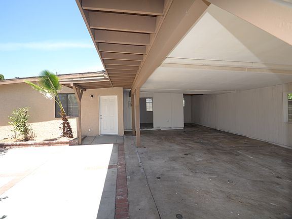 4th image of 12748 Norris Ave