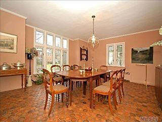 4th image of 55 Deepdale Dr