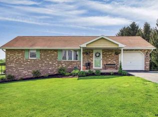 5132 Robin Rd, Dover, PA 17315