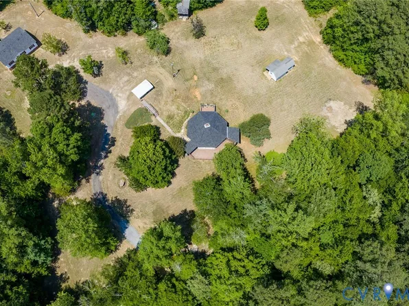 2533 Beech Forest Rd, Kenbridge, VA 23944