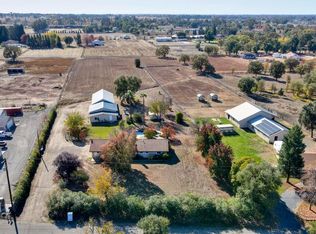 13368 Apple Rd, Wilton, CA 95693