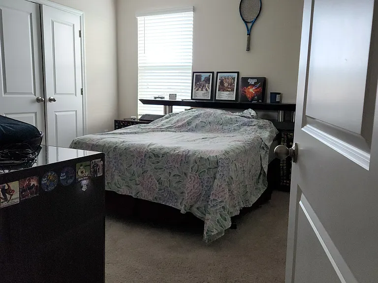 8142 SW 59th Ave — Photo 4
