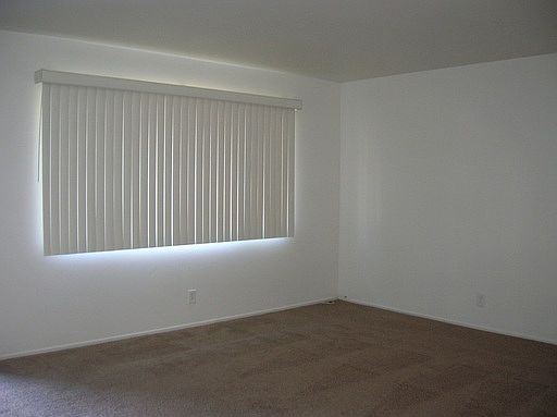 4th image of 311 S Kroeger St APT D