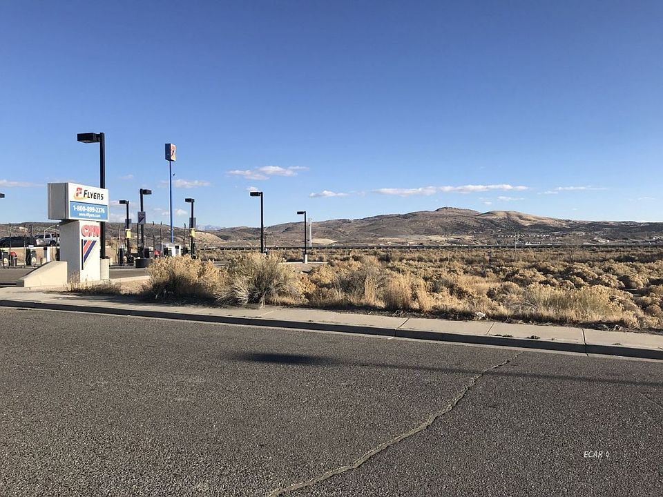 2nd image of 2540 Alta Vista Dr