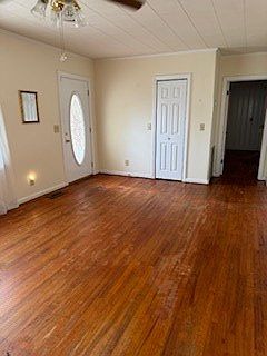 2nd image of 106 Hutchinson St