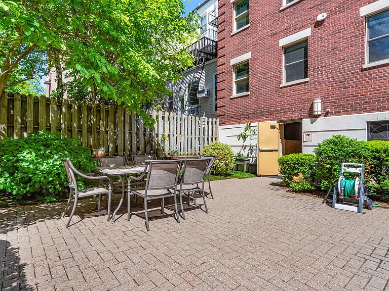 63 Sussex St #8 — Photo 19